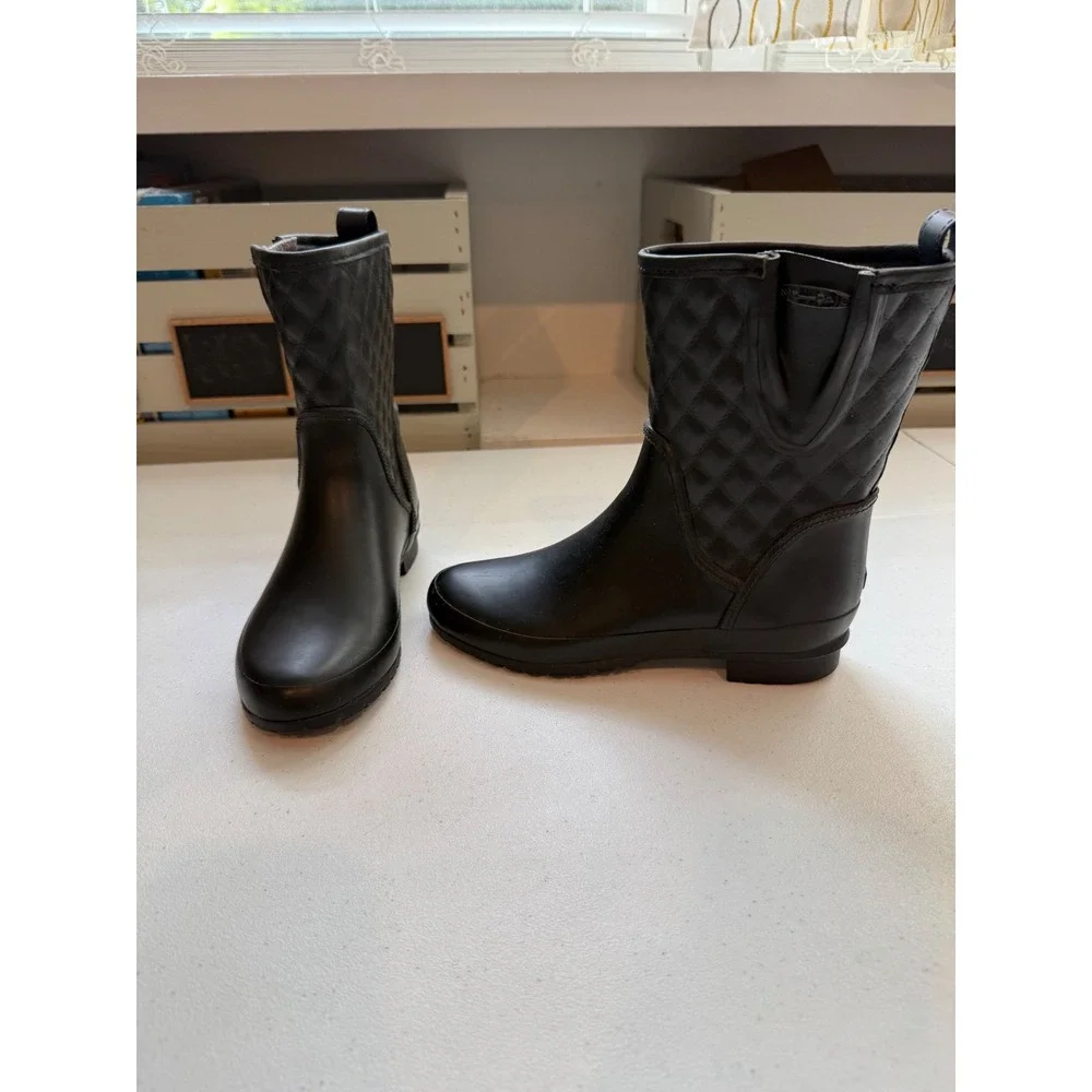 Massimo Dutti Black Quilted Rain Boots Waterproof Plaid Lined Matte Size 36